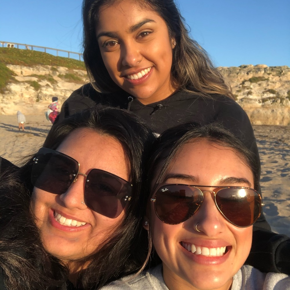 Meet your Posher, Aidee